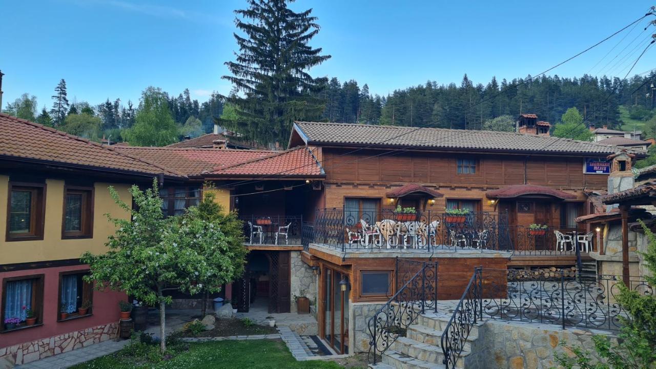 Guest House Zlatniyat Telets Koprivstica Kültér fotó