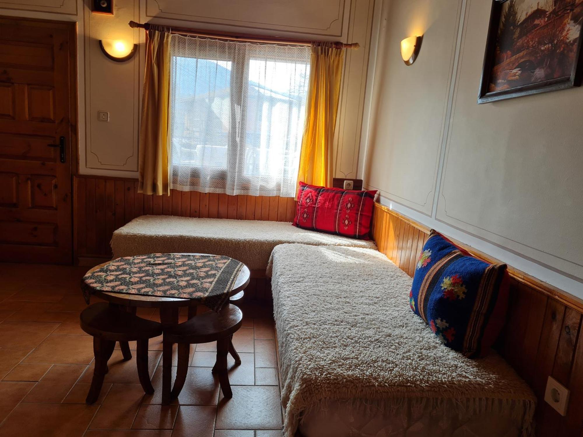Guest House Zlatniyat Telets Koprivstica Szoba fotó