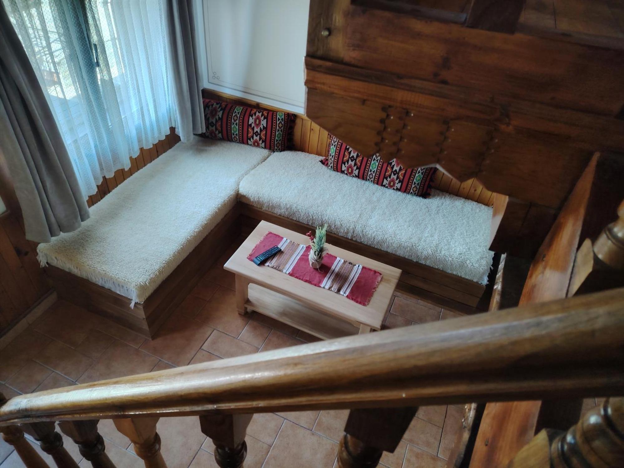 Guest House Zlatniyat Telets Koprivstica Kültér fotó