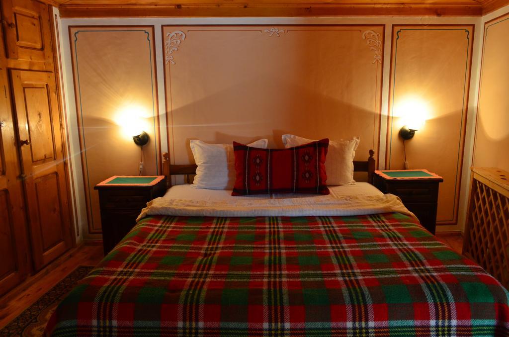 Guest House Zlatniyat Telets Koprivstica Kültér fotó